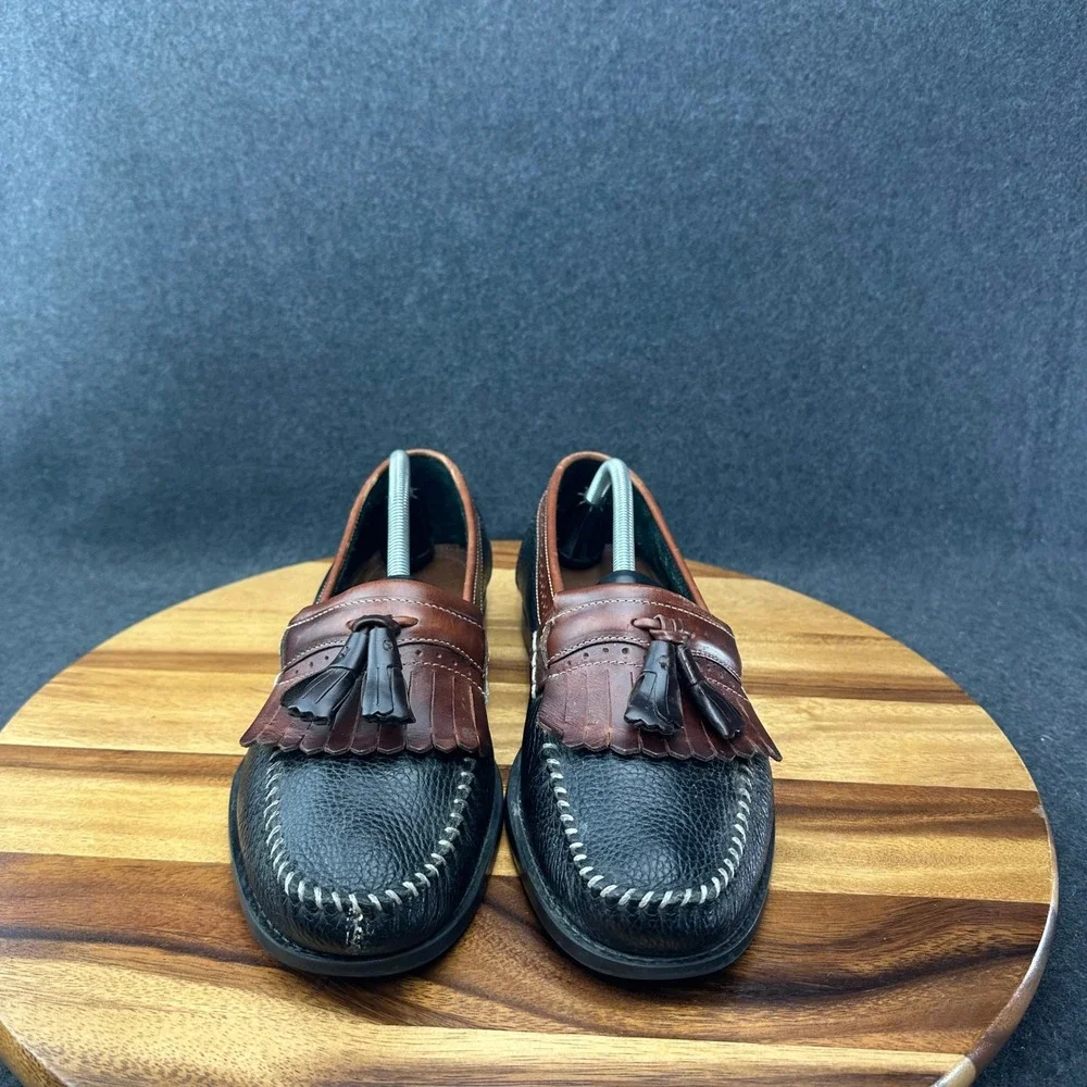 GH Bass Weejuns Michael Mens 10.5 Black Brown Leather Kiltie Tasseled Loafers